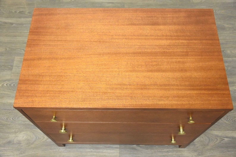 Single Mahogany Dresser Chest by Widdicomb image 4