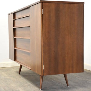 Drexel Walnut Credenza Sideboard image 4