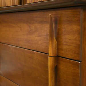 Mid Century Tall Dresser by United Furniture image 10