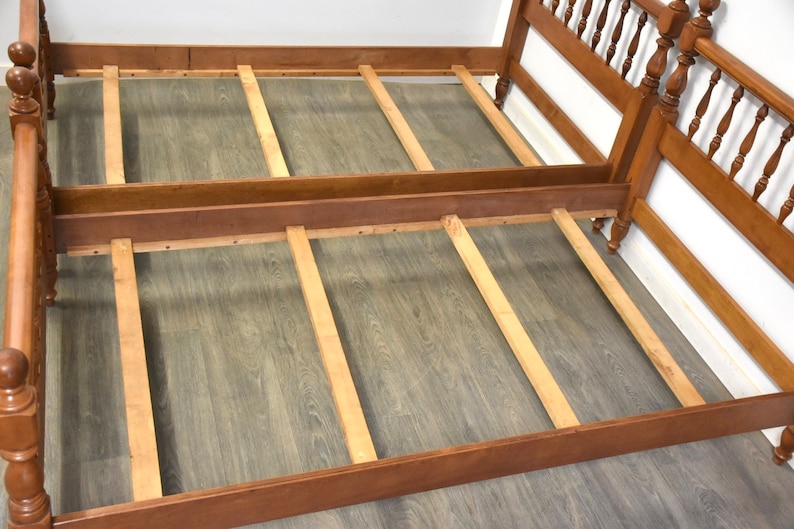 Solid Maple Twin Beds by Heywood Wakefield A Pair image 6