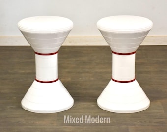ONE Henry Massonnett Space Age Stool