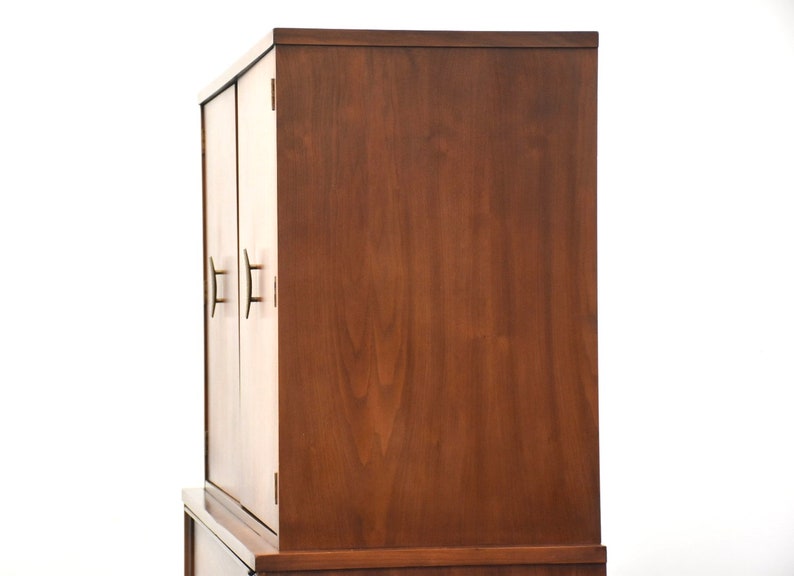 Walnut Tall Armoire Dresser immagine 8