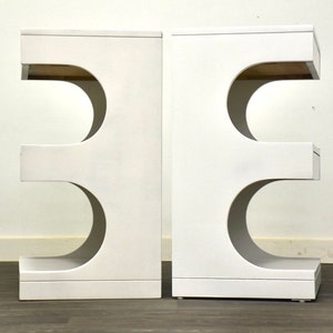 White Nightstands by Drexel A Pair Bild 3