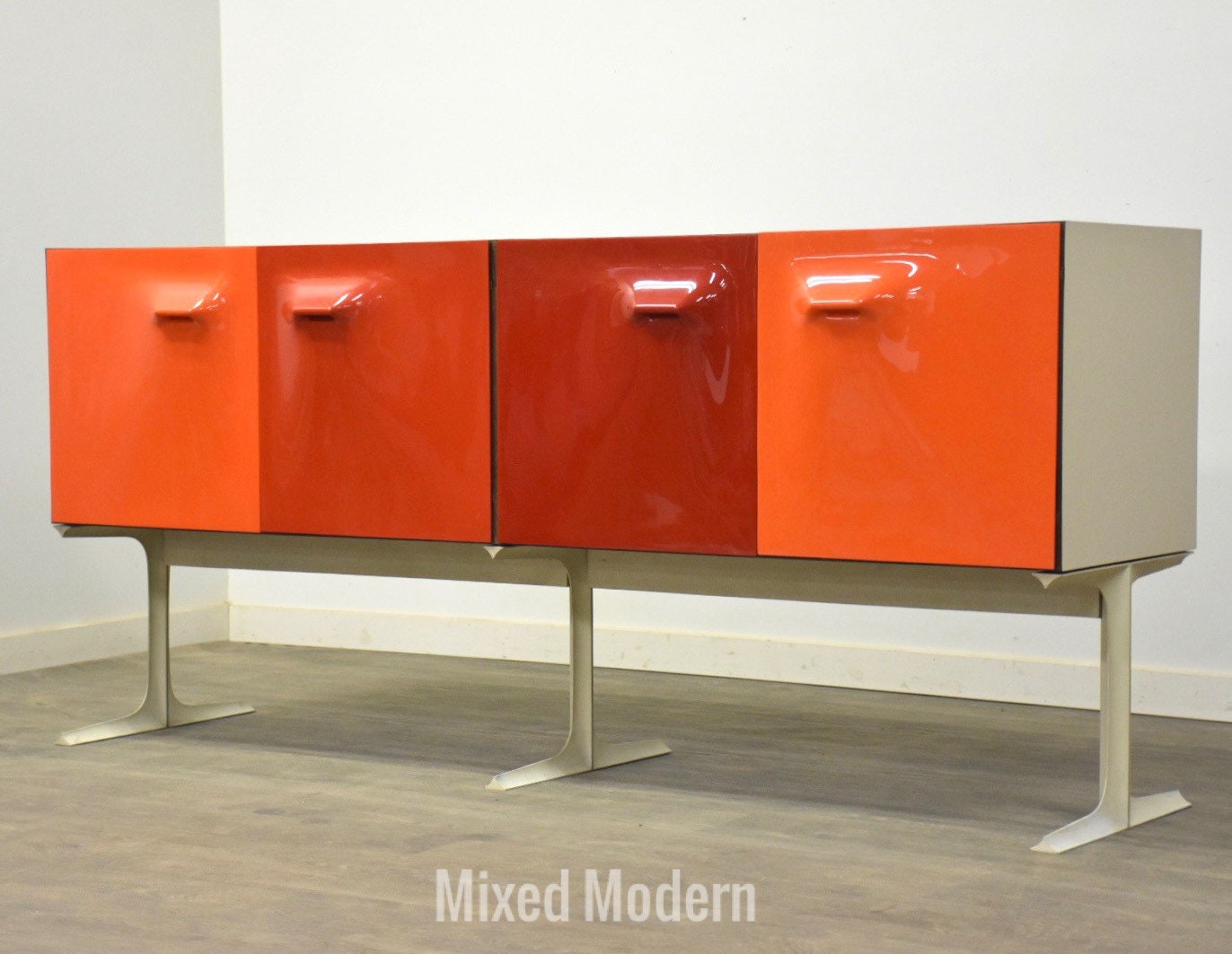 Raymond Loewy DF 2000 French Credenza - Etsy