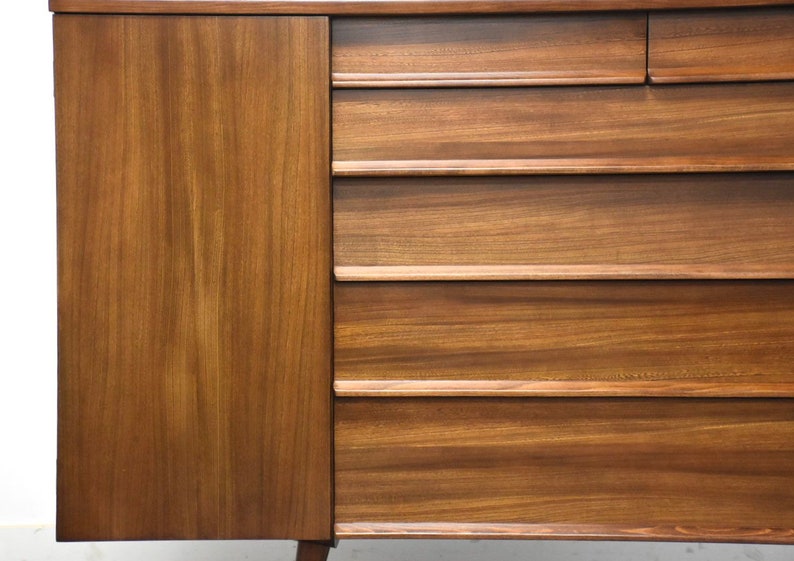 Drexel Walnut Credenza Sideboard image 5