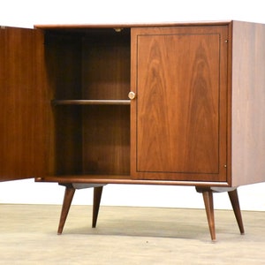 Kipp Stewart for Drexel Cabinet Credenza zdjęcie 3