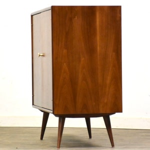 Kipp Stewart for Drexel Cabinet Credenza zdjęcie 5