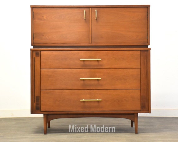 Kroehler on sale mcm dresser