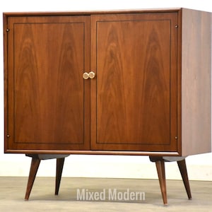 Kipp Stewart for Drexel Cabinet Credenza zdjęcie 1