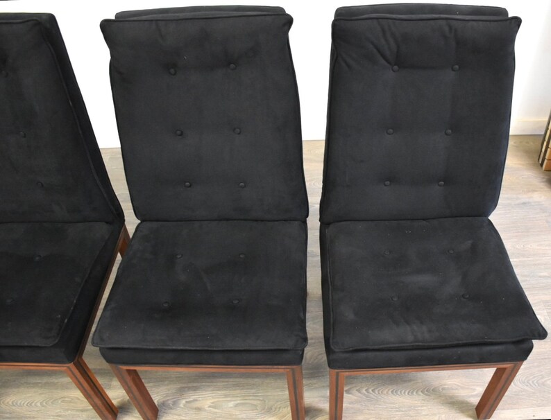 John Stuart Walnut Dining Chairs Set of 4 Bild 3