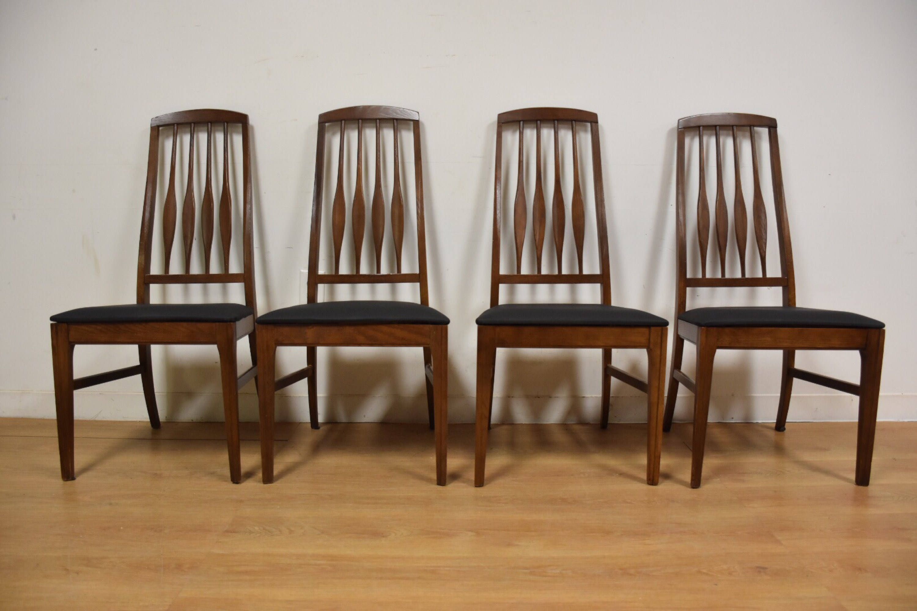 Keller Black Vinyl Dining Chairs Set Of 4