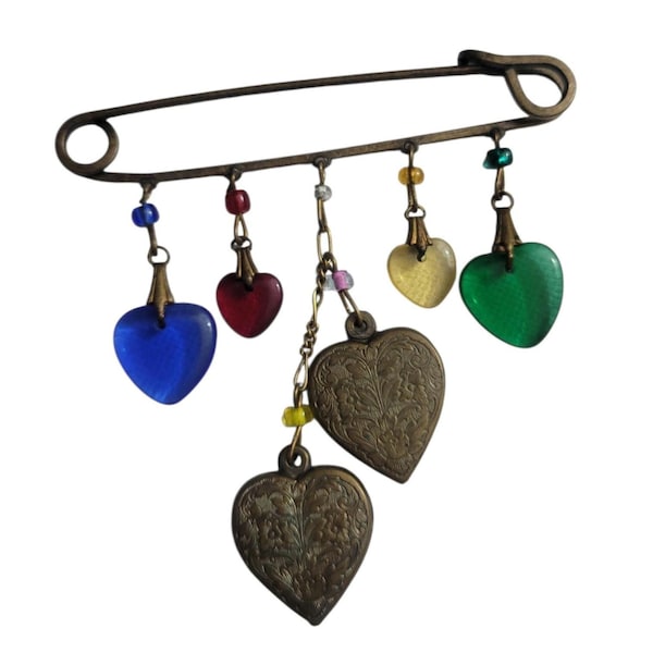 Vintage Heart Charm Safety Pin Brooch, Colorful Glass Hearts Kilt Pin, Antique Brass Dangle Brooch, Retro Heart Charm Pin Jewelry