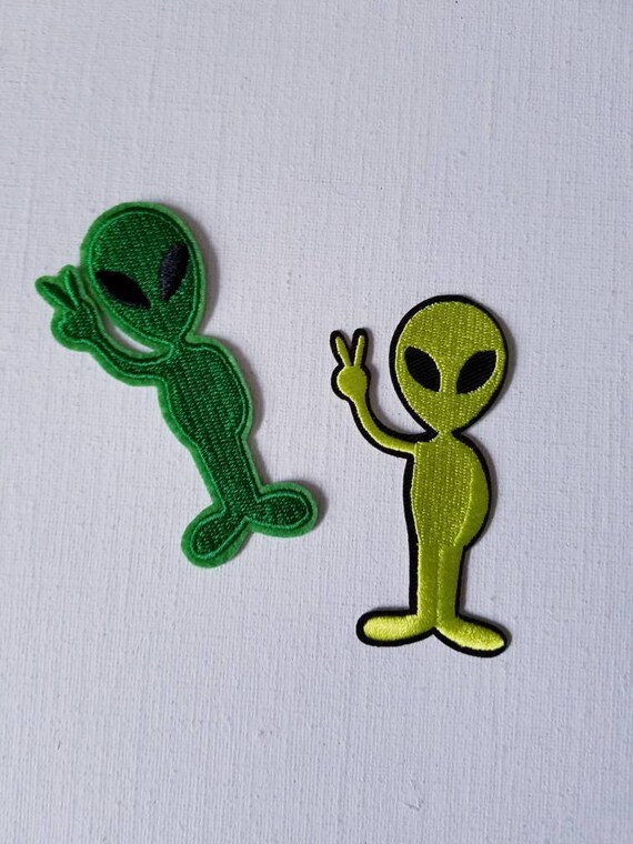 Retro Green Iron-on Alien With Black Eyes Peace Sign Patch | Etsy