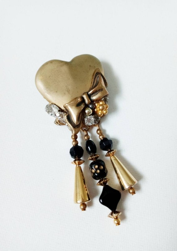Bold and chunky gold heart with beaded strands br… - image 1