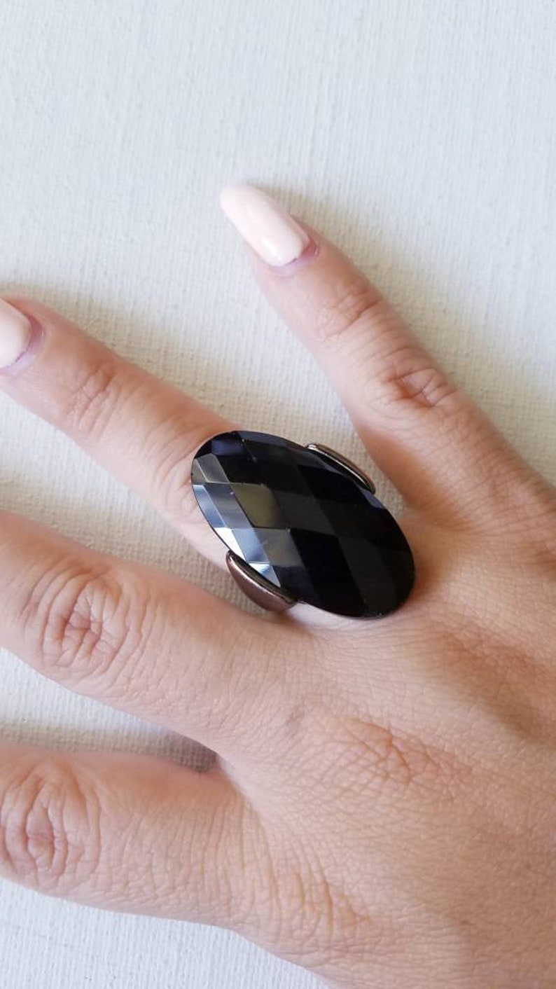 Vintage bold and glitzy black stone costume ring