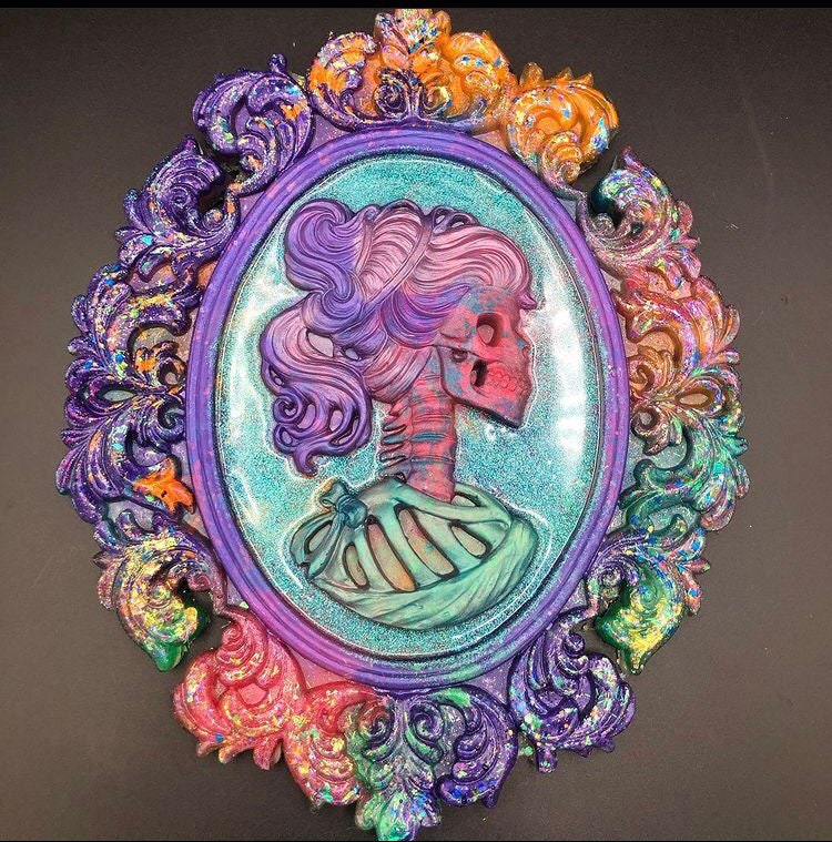 Camé Mural Multicolore Fluo Dans Le Noir Baroque