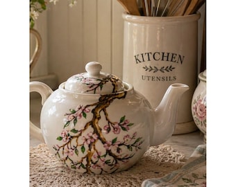 ヴィンテージ手描きティーポット 桜柄磁器ティーポット