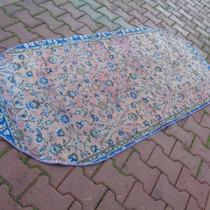 Pink Oval Rug For Bathroom, Floral Rug For Kitchen 6.5 x 3.1 Ft Vintage Oval Rug For Nursery Blue Carpet For Kids Room  Rug For Entrance  k3