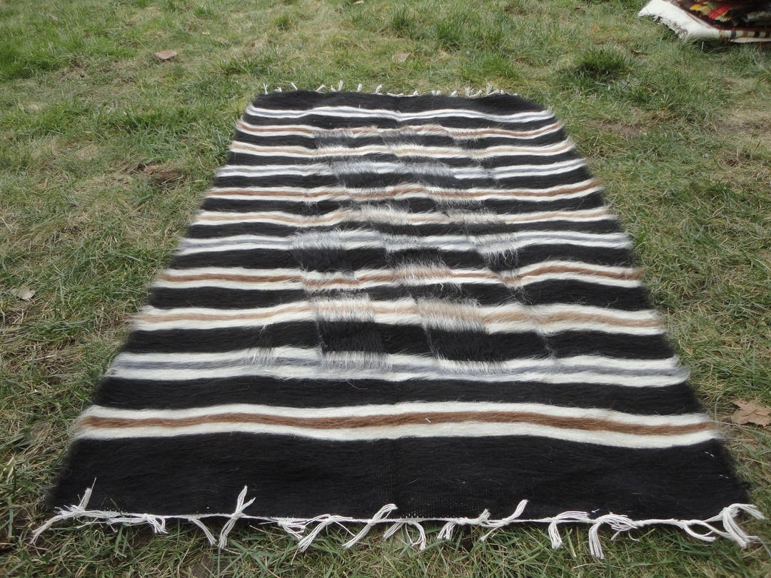 Small Rug,Goat Hair Kilim Rug, Boho Bath Mat,Rustic Sink Rug,Hand Made