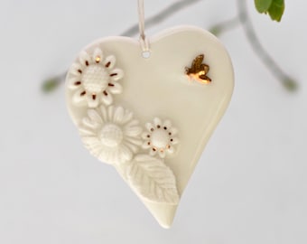 24kt gold bee,flower heart.beautiful white porcelain hanging decoration with gold lustre detail.Thankyouteacher gifts/valentines/mothers day
