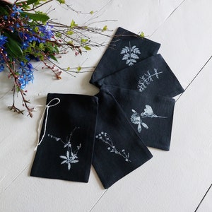 Black favor bag set, linen aroma sachet, 5x7 image 5