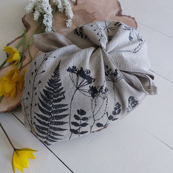 Linen knot bag, cloth bread keeper, cloth bread bag, kitchen textiles, hostess gift