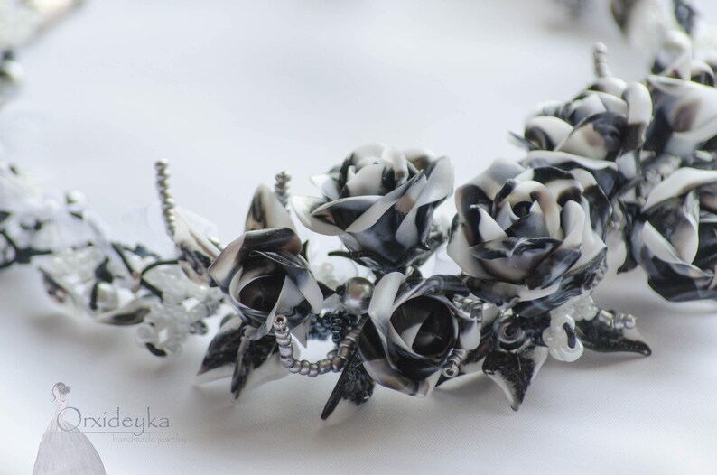 Rose necklace Polymer flower necklace Rose jewelry Black and white jewelry Flower rose necklace Black and white necklace Black rose necklace