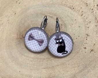 Cabochon earrings, gentleman cat, bow tie