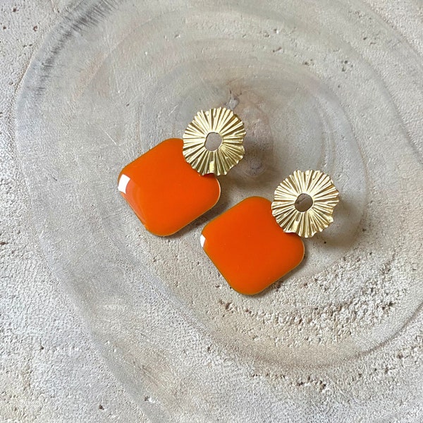 Square enamelled sequin stud earrings, gift idea, gold, orange