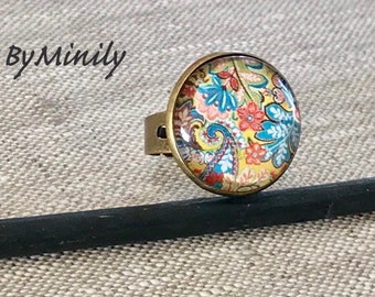 Round cabochon - paisley - cashmere - flower ring