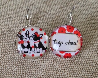 Boucles d'oreilles cabochon, petits chiens, rouge, coquelicots, illustrées