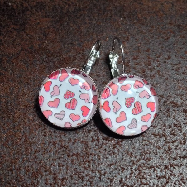 Boucles d'oreilles cabochons, dormeuses, spécial saint Valentin, coeur, amour