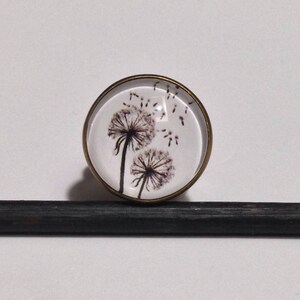 Boucles d'oreilles fantaisies cabochon dormeuses, dandelion, pissenlit image 3