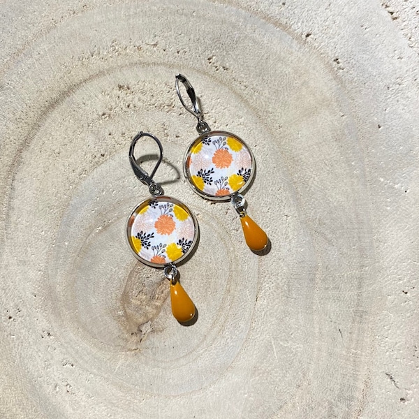 Mustard yellow enameled sequin cabochon dangling earrings