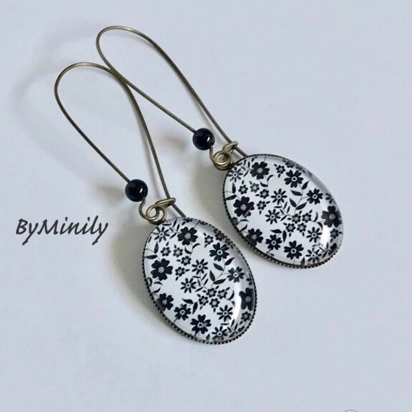 boucles d'oreilles cabochon ovales, pendantes ovales, fleurs, noir et blanc