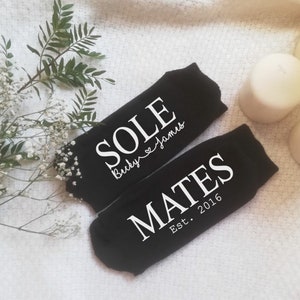 Calcetines Solemate, Calcetines de Pareja, Regalo de Boda y Aniversario, Algodón de 2 Años, Nombre y Fecha, Calcetines Hombres, Calcetines Mujeres, Mono Calcetín imagen 6