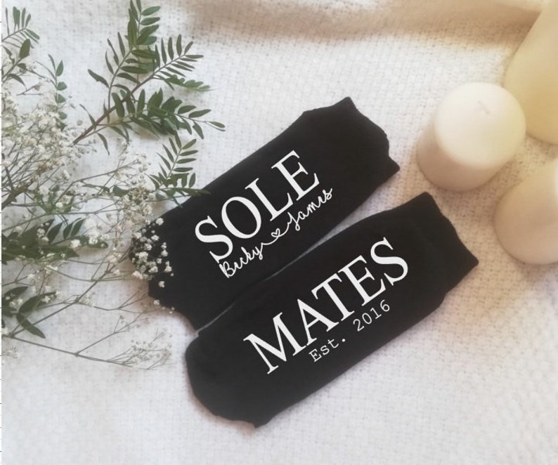 Calcetines Solemate, Calcetines de Pareja, Regalo de Boda y Aniversario, Algodón de 2 Años, Nombre y Fecha, Calcetines Hombres, Calcetines Mujeres, Mono Calcetín imagen 6