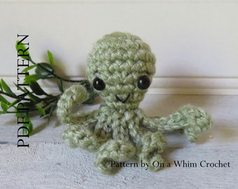 Octopus No Sew Crochet Pattern, Tiny Pocket Sized Octo, sea life, ocean, fish, keychain, gift for boy or girl, squid lover, collector