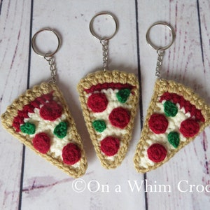 Pizza Slice Keychain Crochet Pattern, Keyring, Bag or Backpack Charm Crochet Pattern PDF Instructions DIY, Gift for Pizza Lover