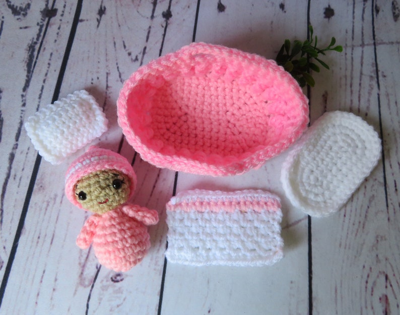 Crochet Baby Doll in Basket Crochet Pattern Crochet Cradle - Etsy