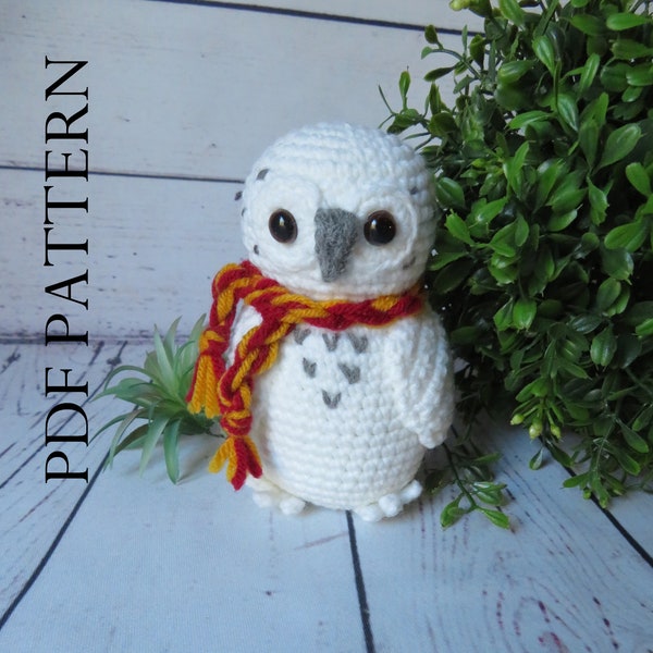 Crochet Snowy Owl Pattern, Amigurumi, stuffed, plush, white, Gift for Boy Gift for Girl, Owl lovers, DIY instructions to make your own!