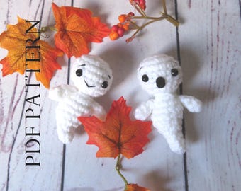 Little Ghost Friends - PDF Crochet pattern in English; DIY - Instructions to crochet your own!
