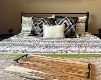 Solid Ambrosia Maple Wood Cutting/Charcuterie Board