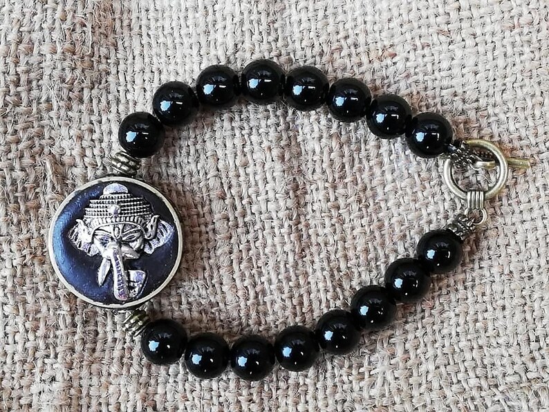 Super gave hand gemaakte armband met Ganesha kraal voor man en vrouw.