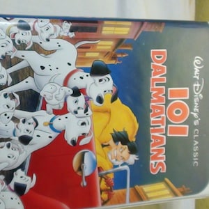 VHS 101 Dalmatians Walt Disney Classic's Black Diamond Animated Movie, Disney video, Disney Movie, collectible vhs tape, Disney Collectibles