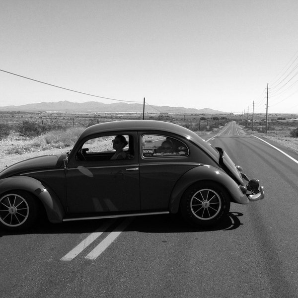 black and white Volkswagen Beetle Show Car Photograph, vw photography, VW bug, cars, vintage, Volkswagen, deserted road, middle of nowhere