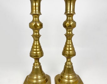 Juego de candelabros vintage de latón de 23 cm de altura - estilo colmena/diamante