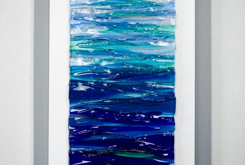 Modern Fused Glass Ocean Wall Art – Blue Coastal Vertical Glass Panel – 3D Textured Wave Sculpture – Contemporary Beach House Decor Light grey