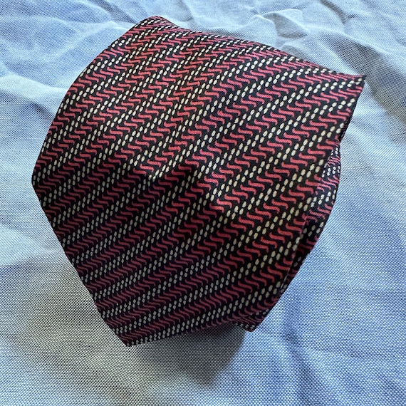 Vintage silk tie - pink and black attack - image 1