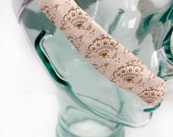 Fundas para correas de mejilla CPAP 100 % algodón, protector de piel para mascarilla facial reductora de líneas, funda para almohadilla y forro para arnés, diseño floral beige.